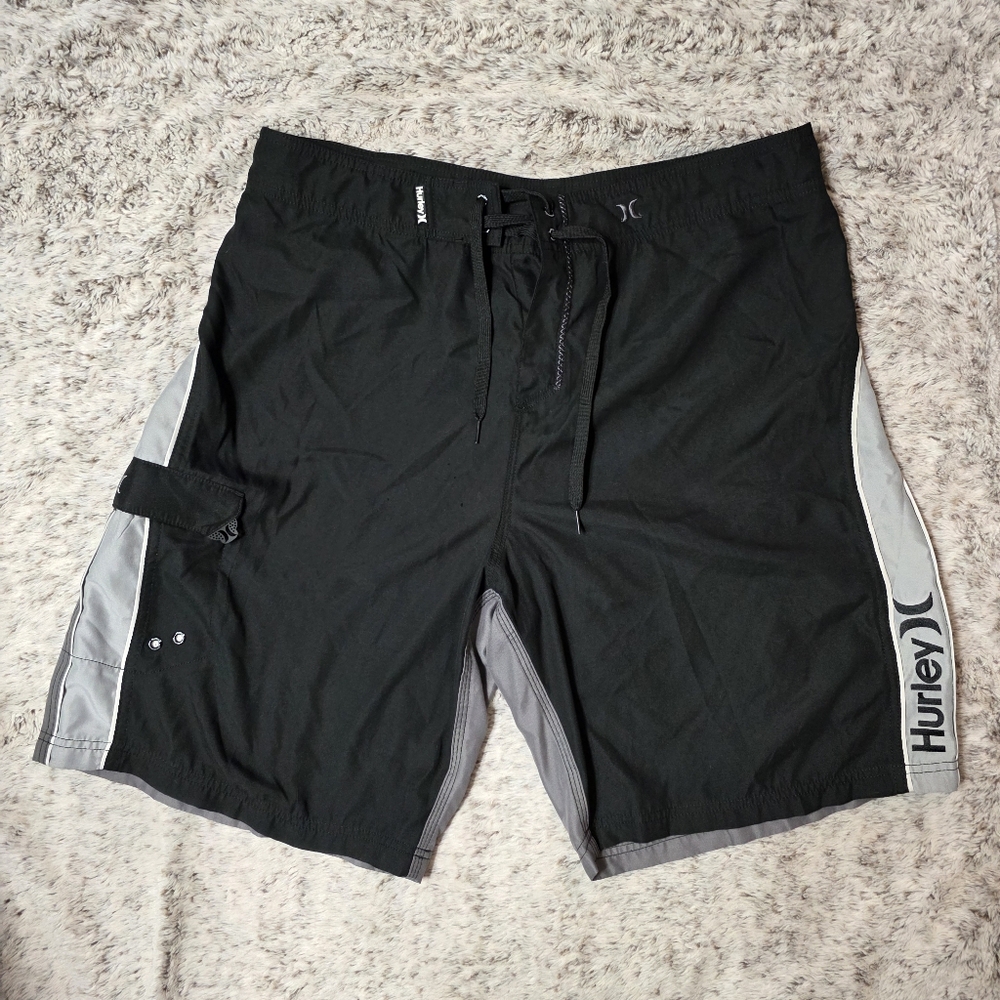 Hurley Board Shorts Men's XL 38 Black and Gray